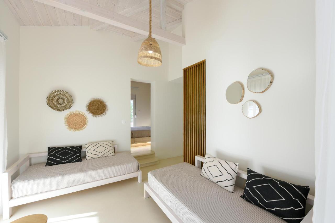 Karidi Beach Boutique Suites Vourvourou Buitenkant foto